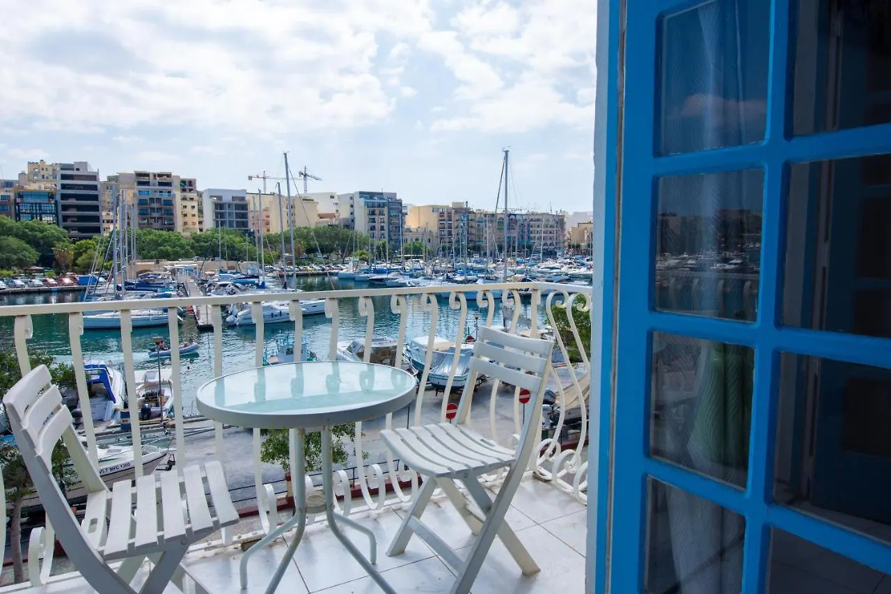 Seafront Room Msida Malta