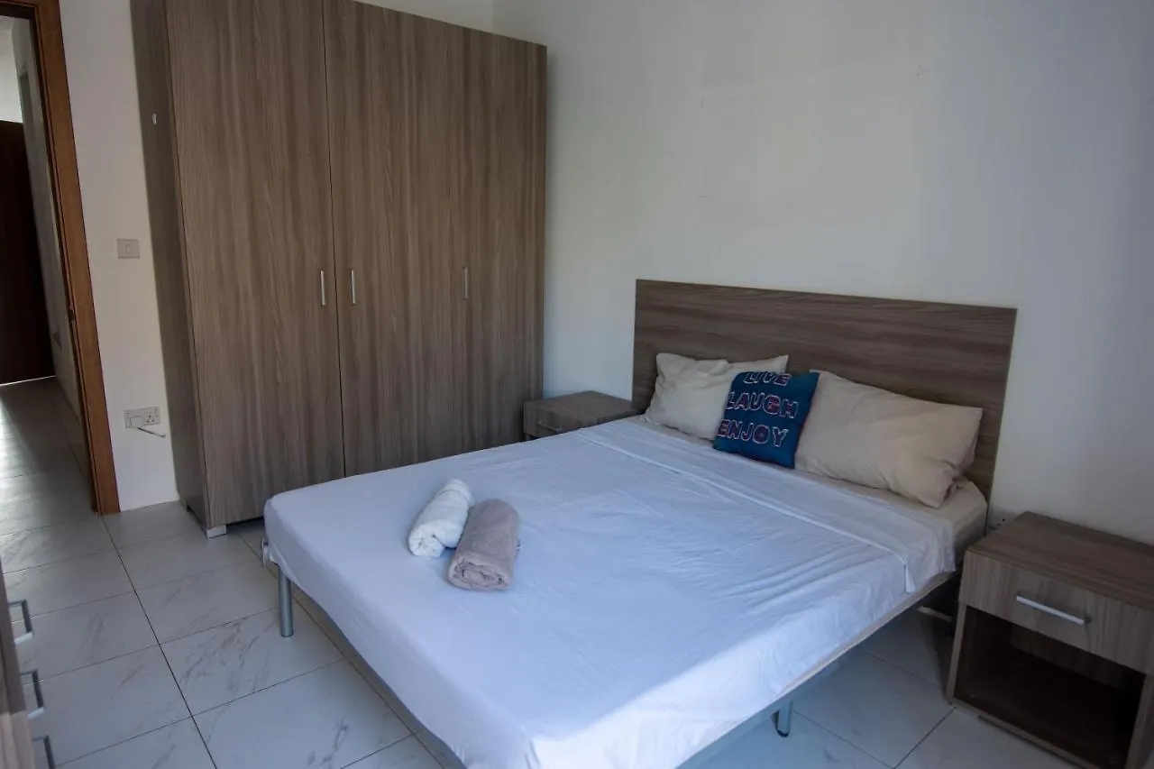 Seafront Room Msida