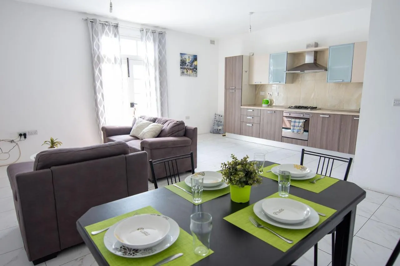 Seafront Room Msida